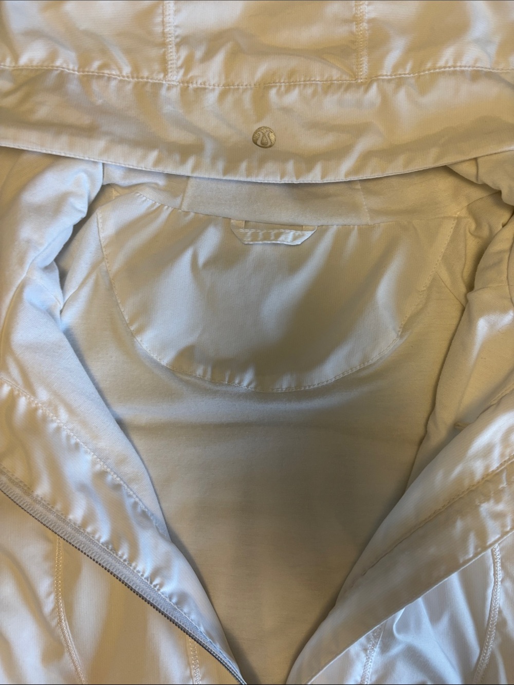 LULULEMON Resolution Jacket with hood.  White. - Picture 7 of 10